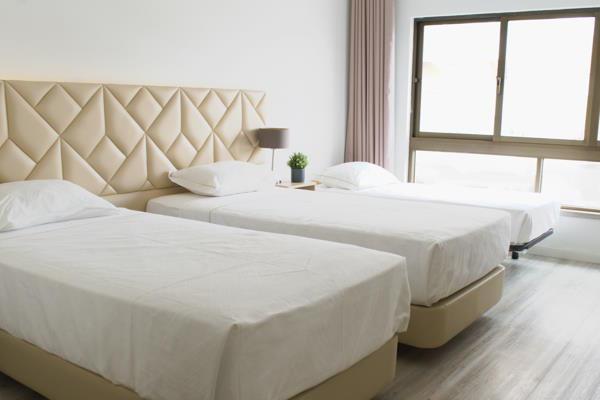 Wot Costa Da Caparica Otel Dış mekan fotoğraf