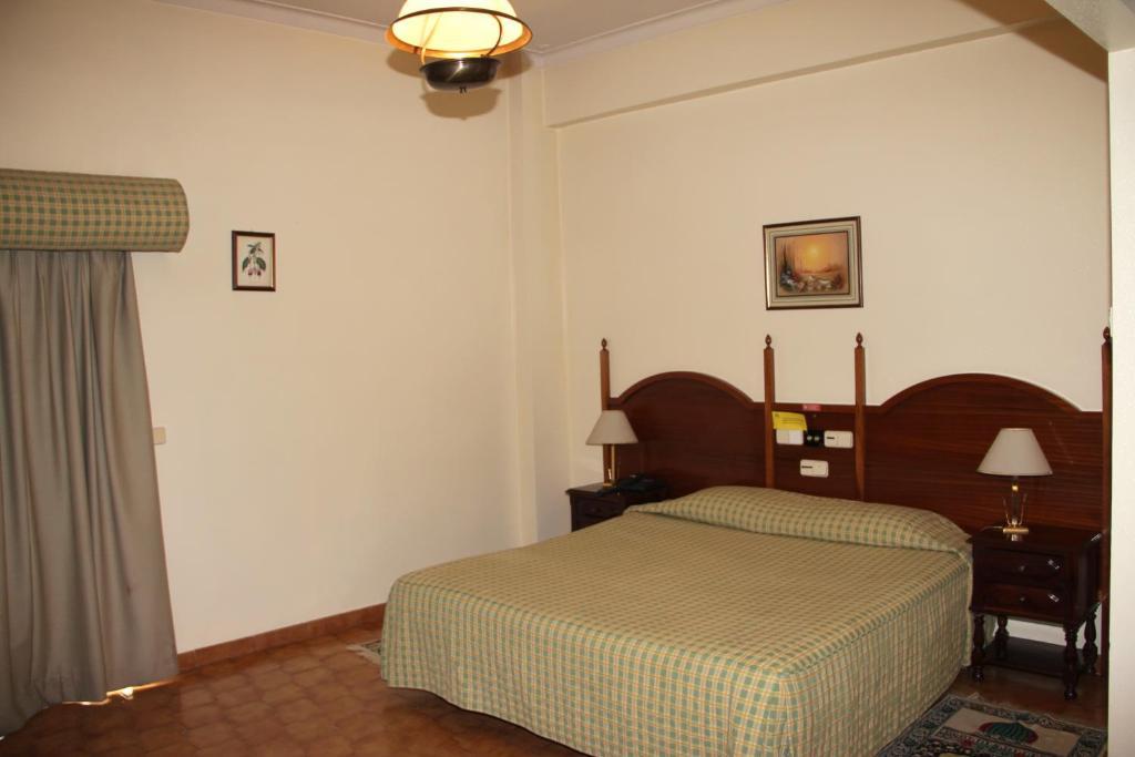 Wot Costa Da Caparica Otel Dış mekan fotoğraf
